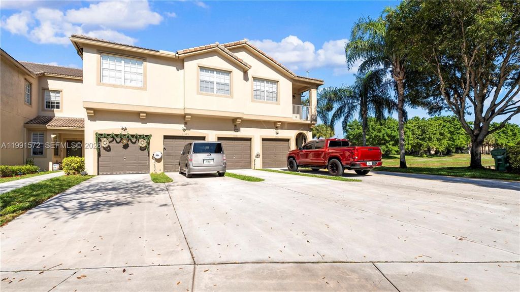 Photo of 13103 SW 42nd St #5106, Miramar, FL 33027 (MLS # A11991572)