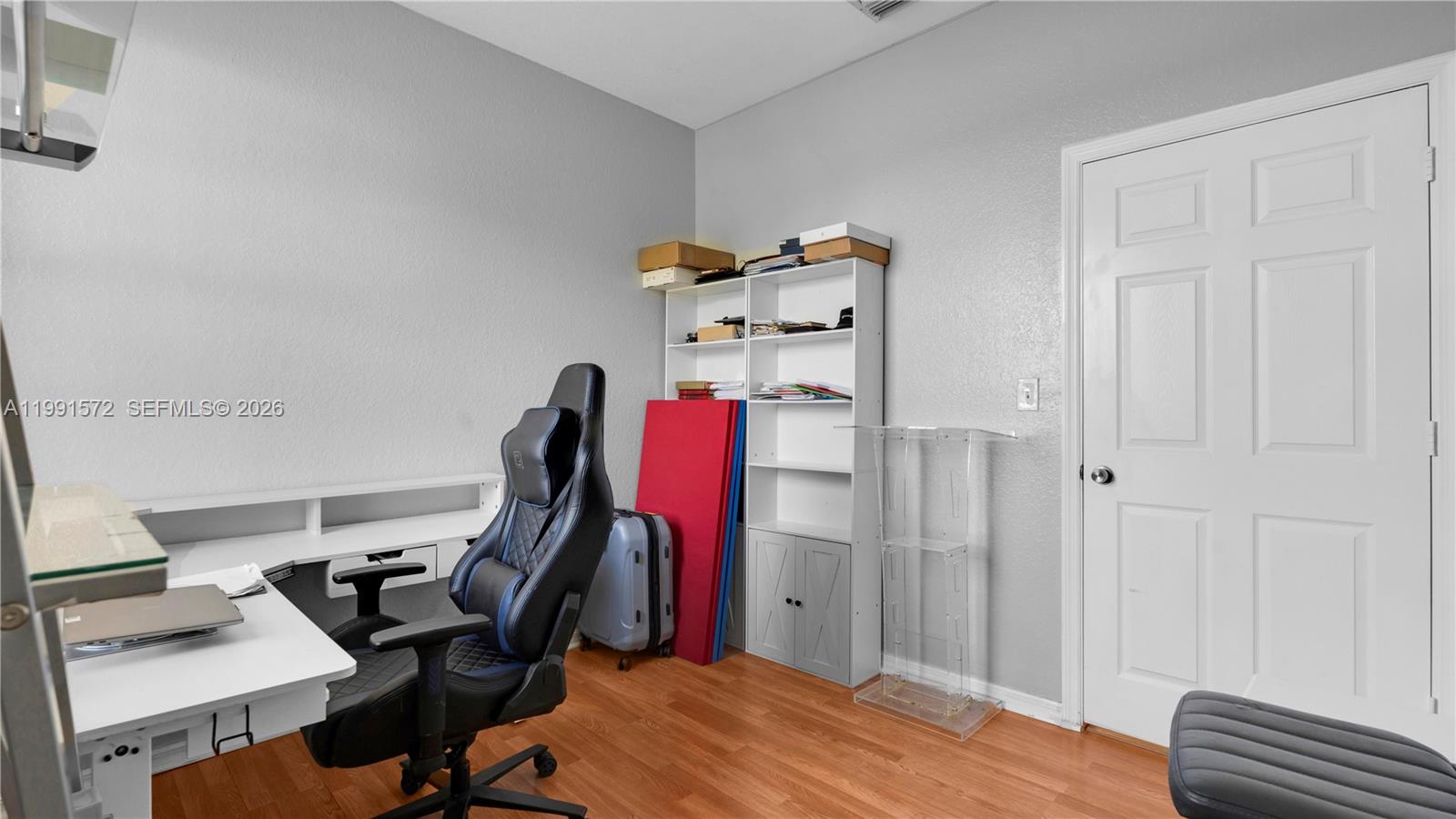 BANYAN BAY CONDO - Residential