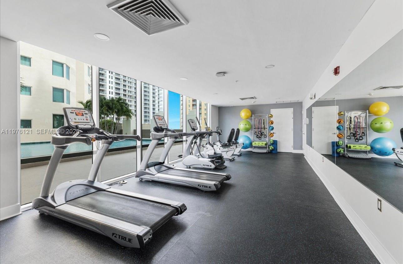 METROPOLIS II AT DADELAND - Residential