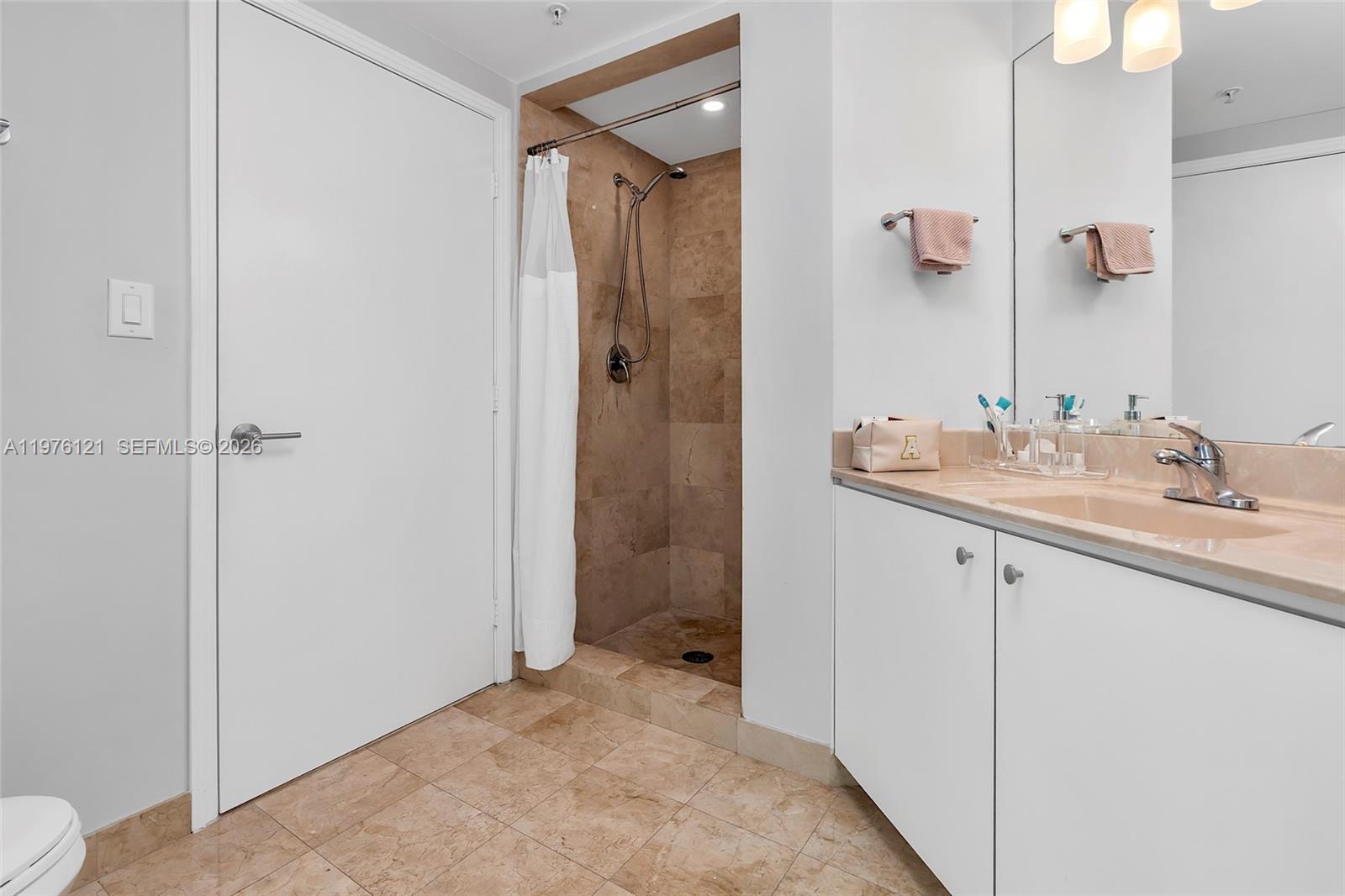 METROPOLIS II AT DADELAND - Residential