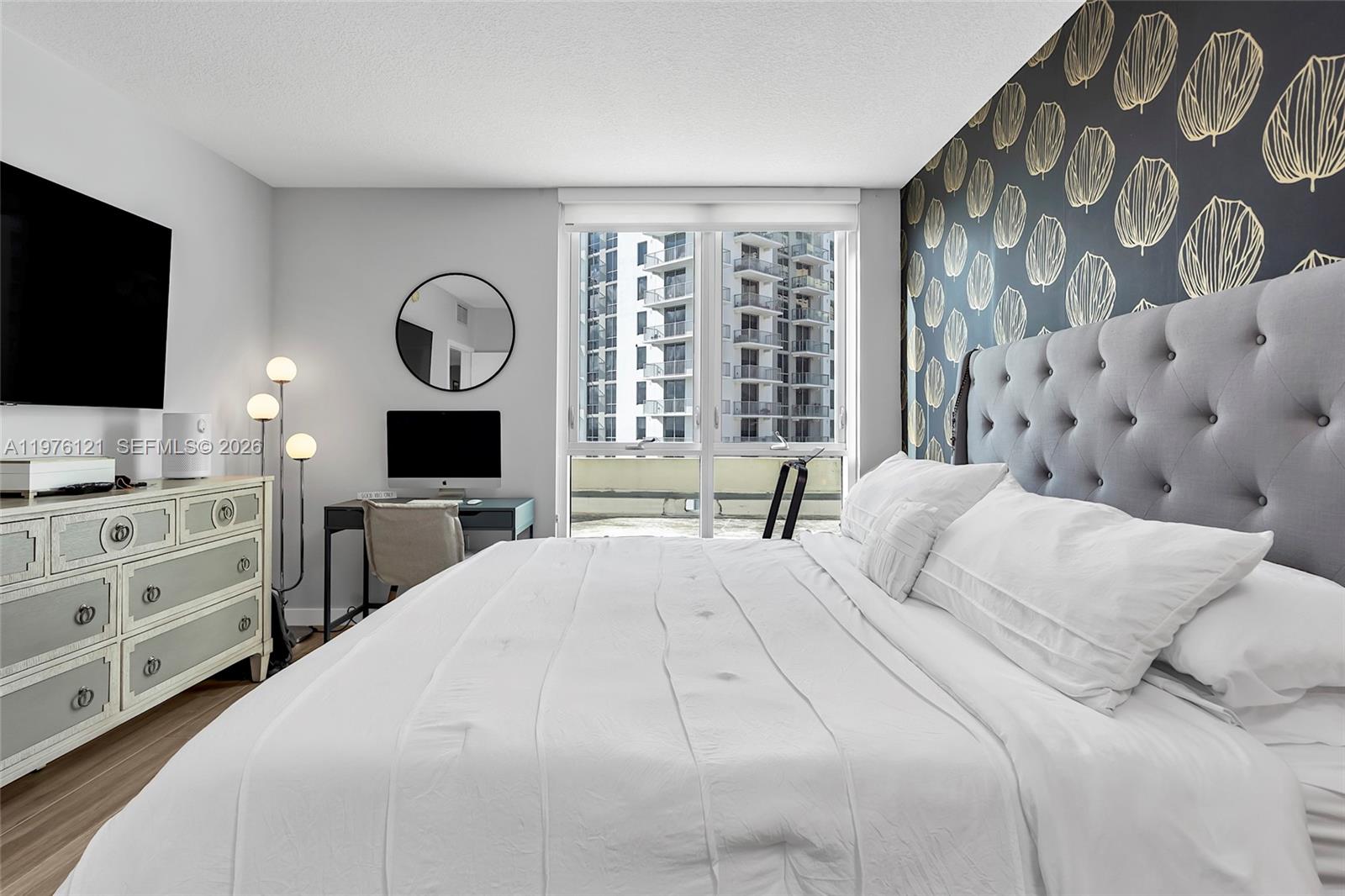 METROPOLIS II AT DADELAND - Residential