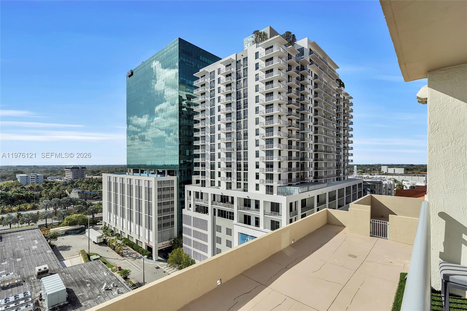 METROPOLIS II AT DADELAND - Residential