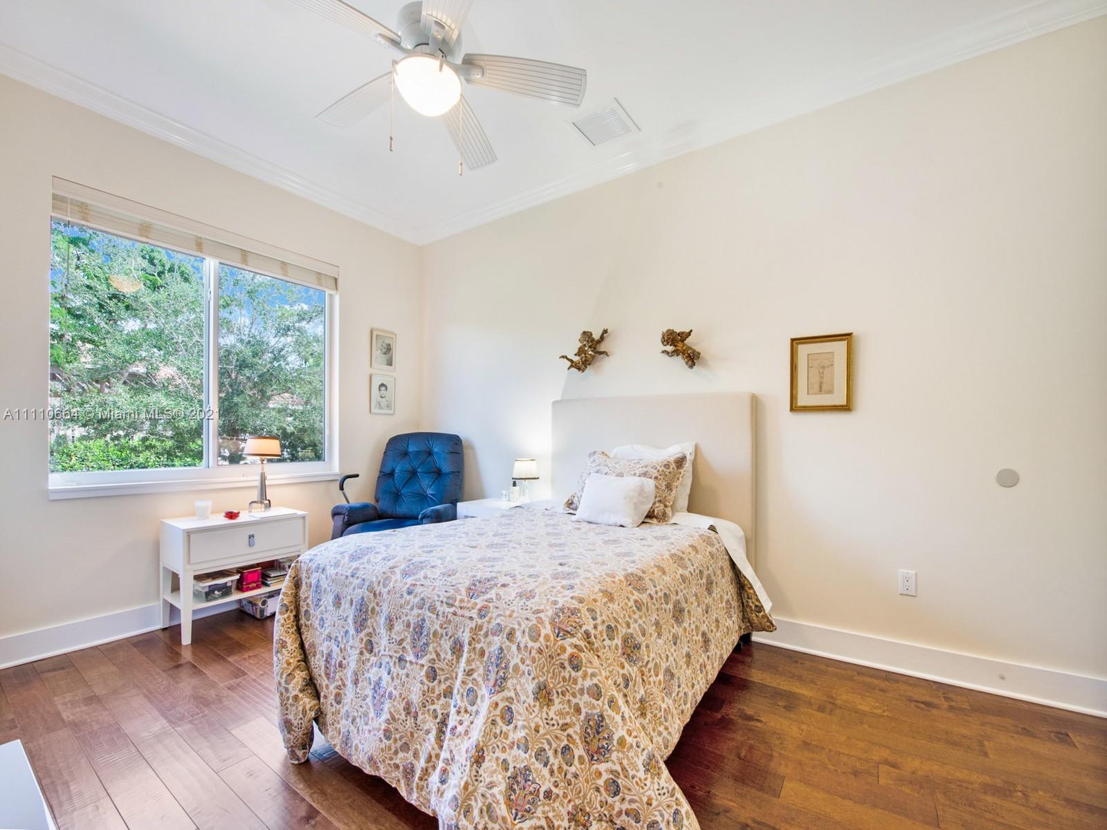 OAK RIDGE FALLS THIRD ADD - Residential