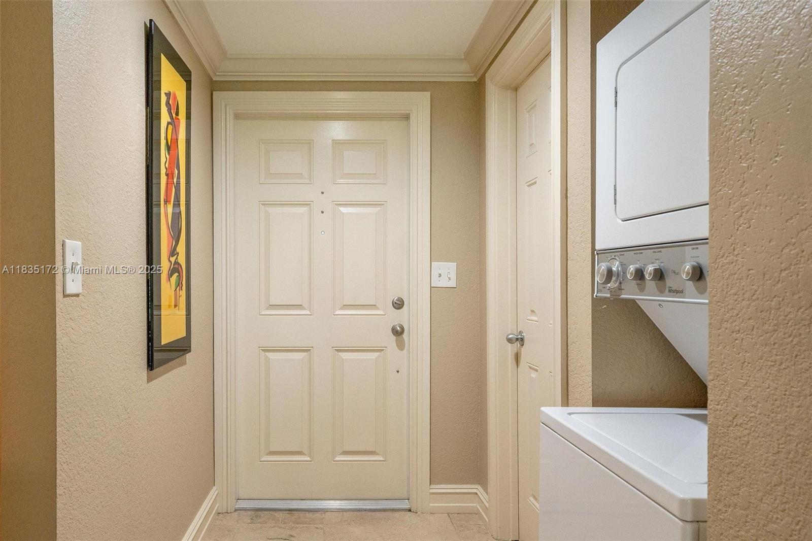 ISLA MERITA CONDOMINIUM I - Residential