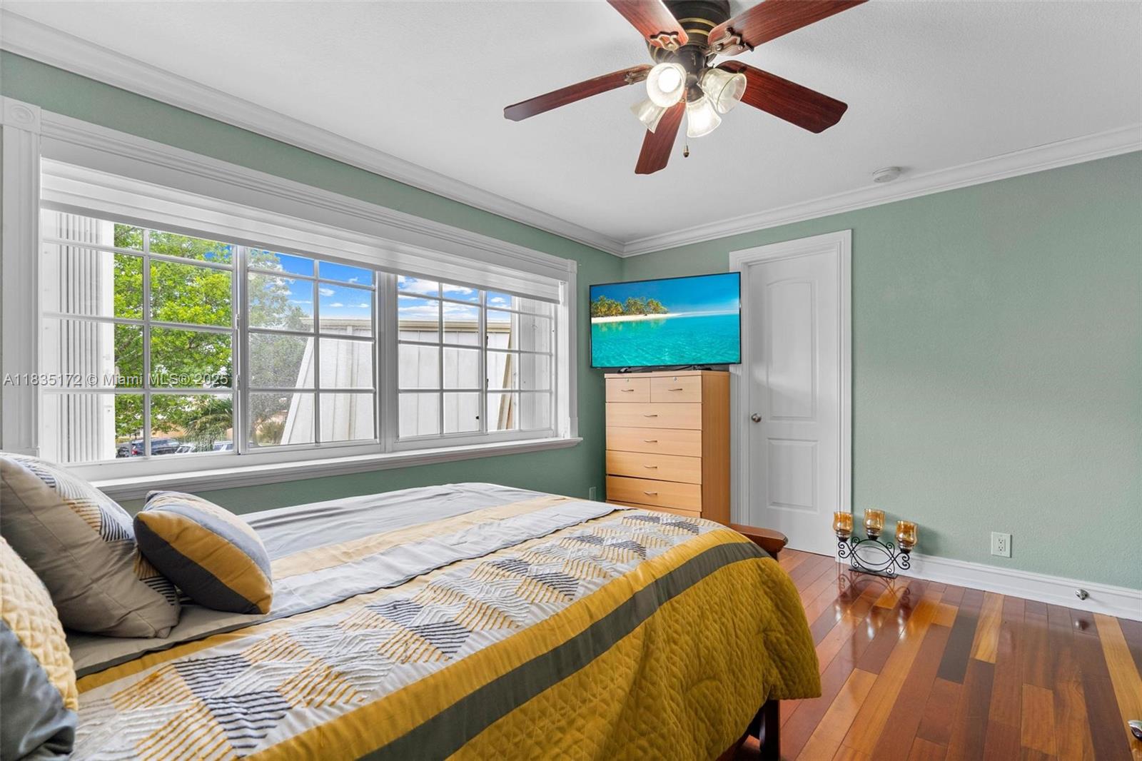 ISLA MERITA CONDOMINIUM I - Residential