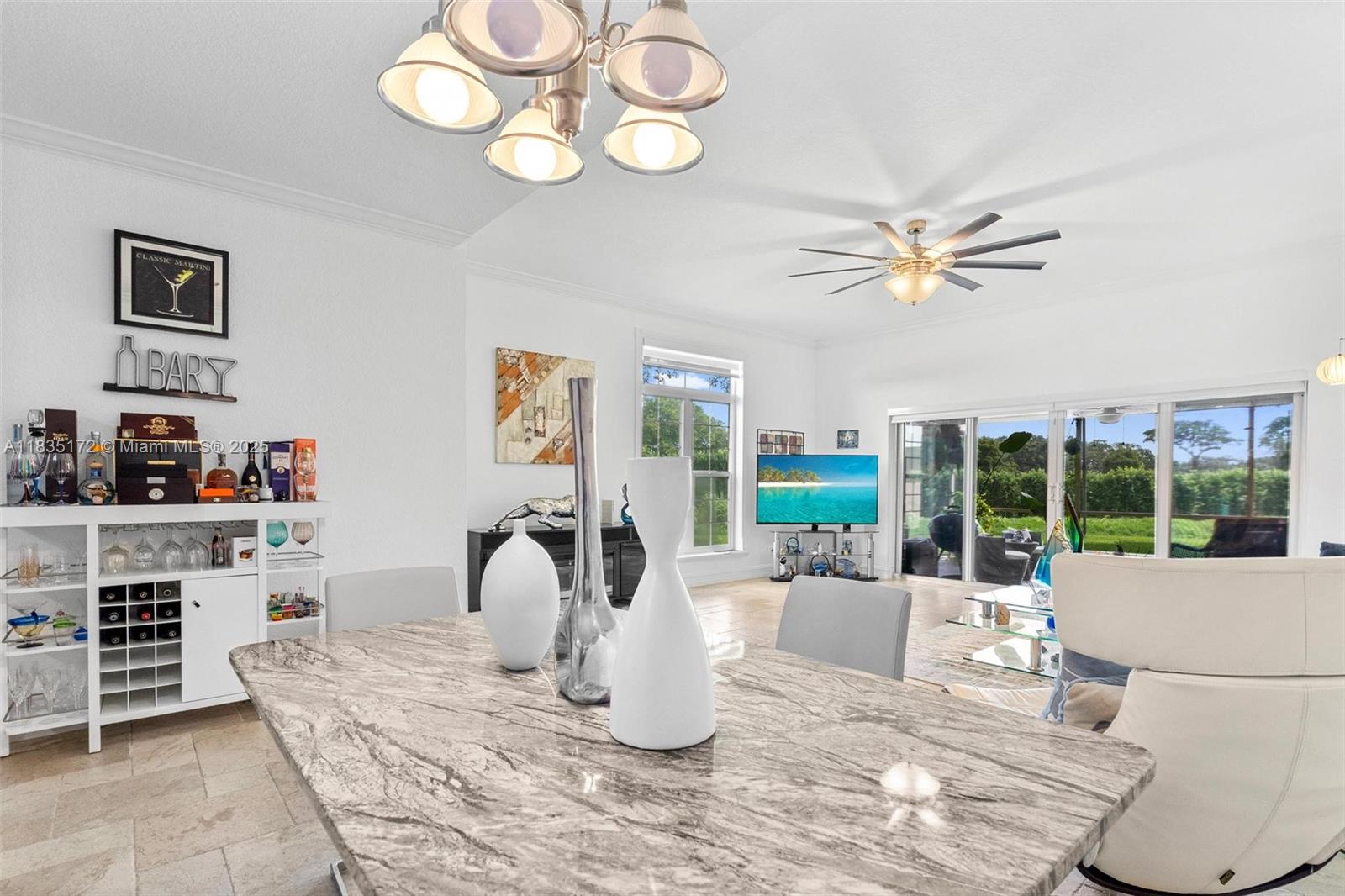 ISLA MERITA CONDOMINIUM I - Residential