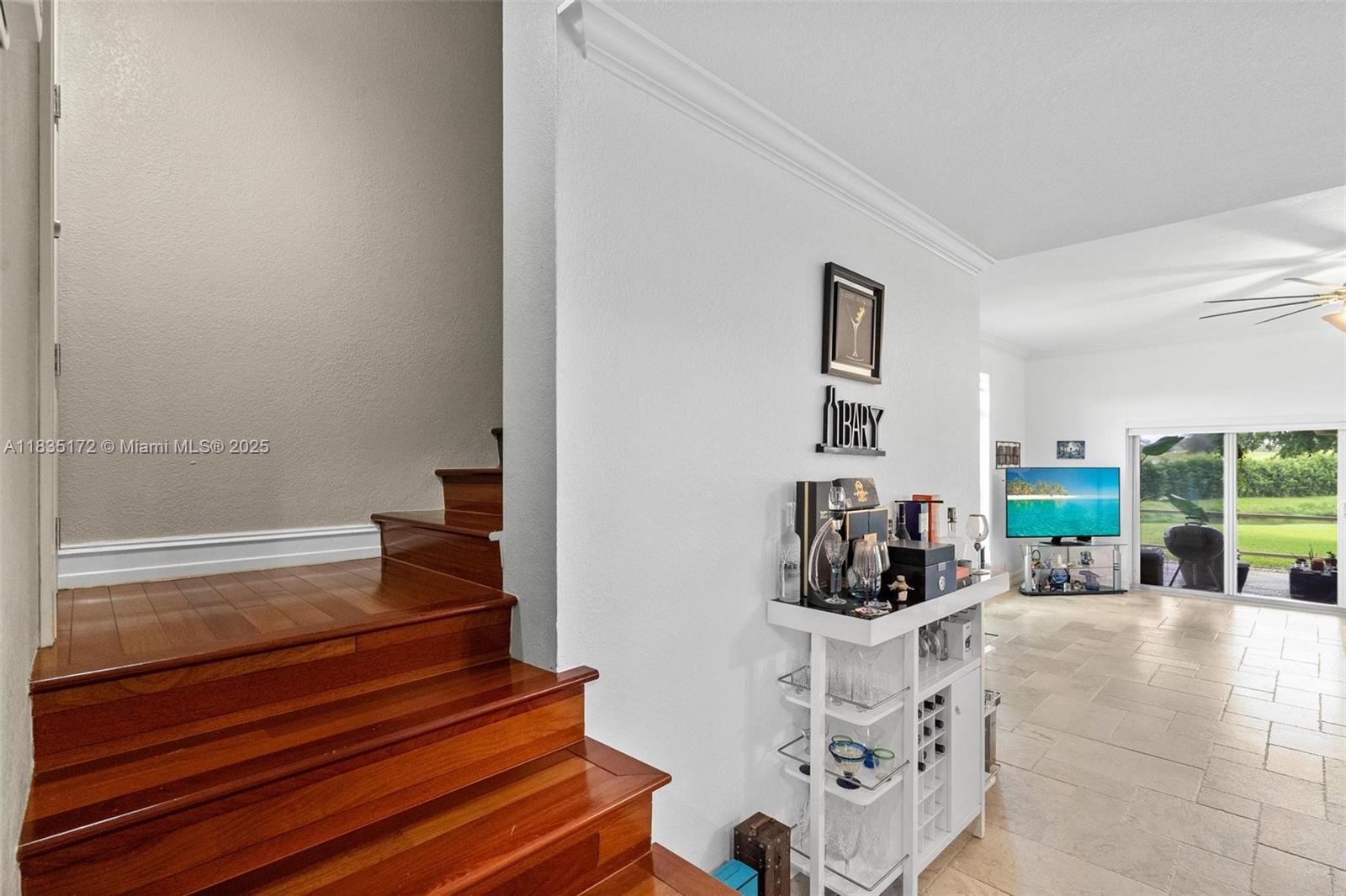 ISLA MERITA CONDOMINIUM I - Residential