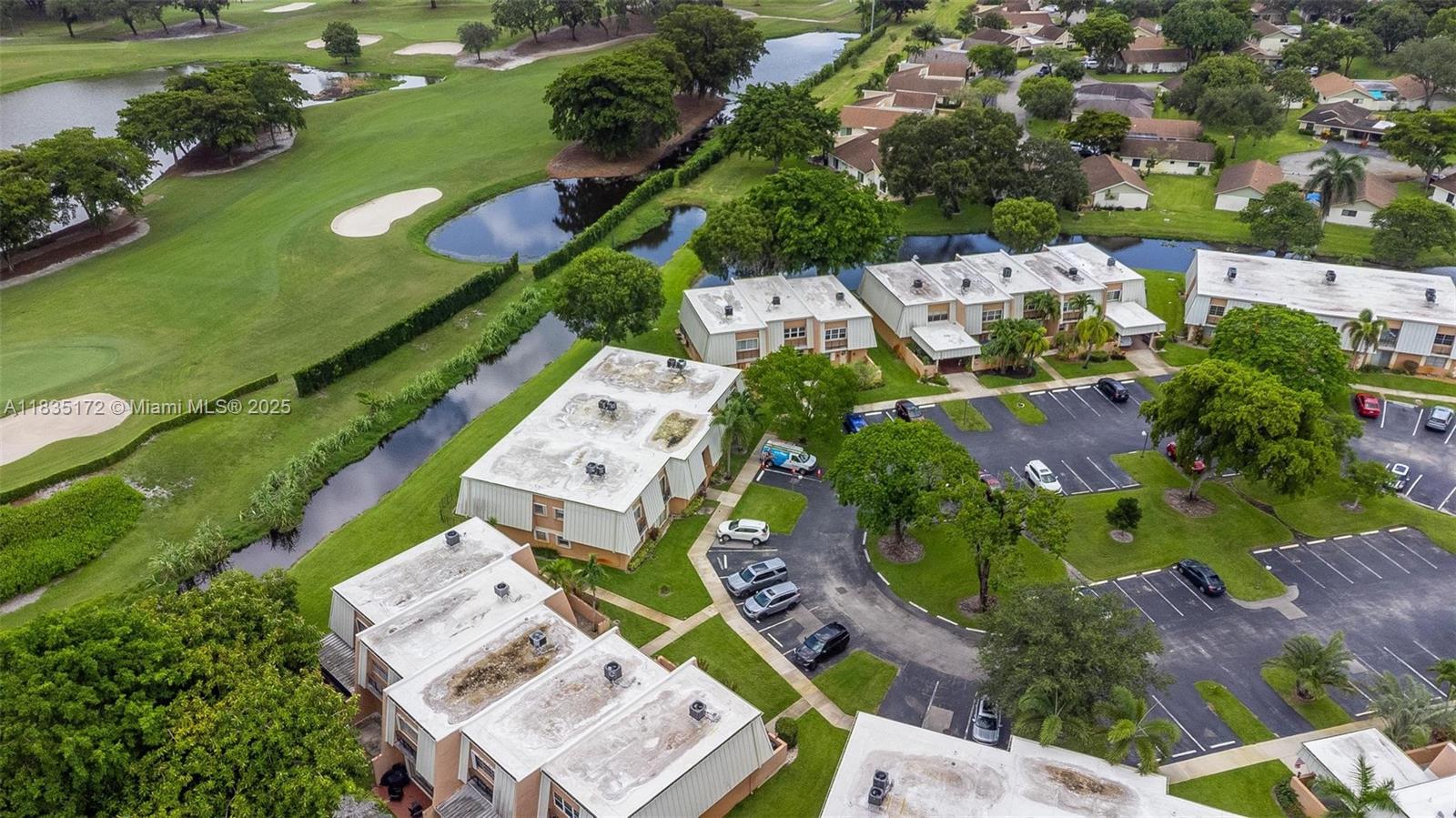 ISLA MERITA CONDOMINIUM I - Residential