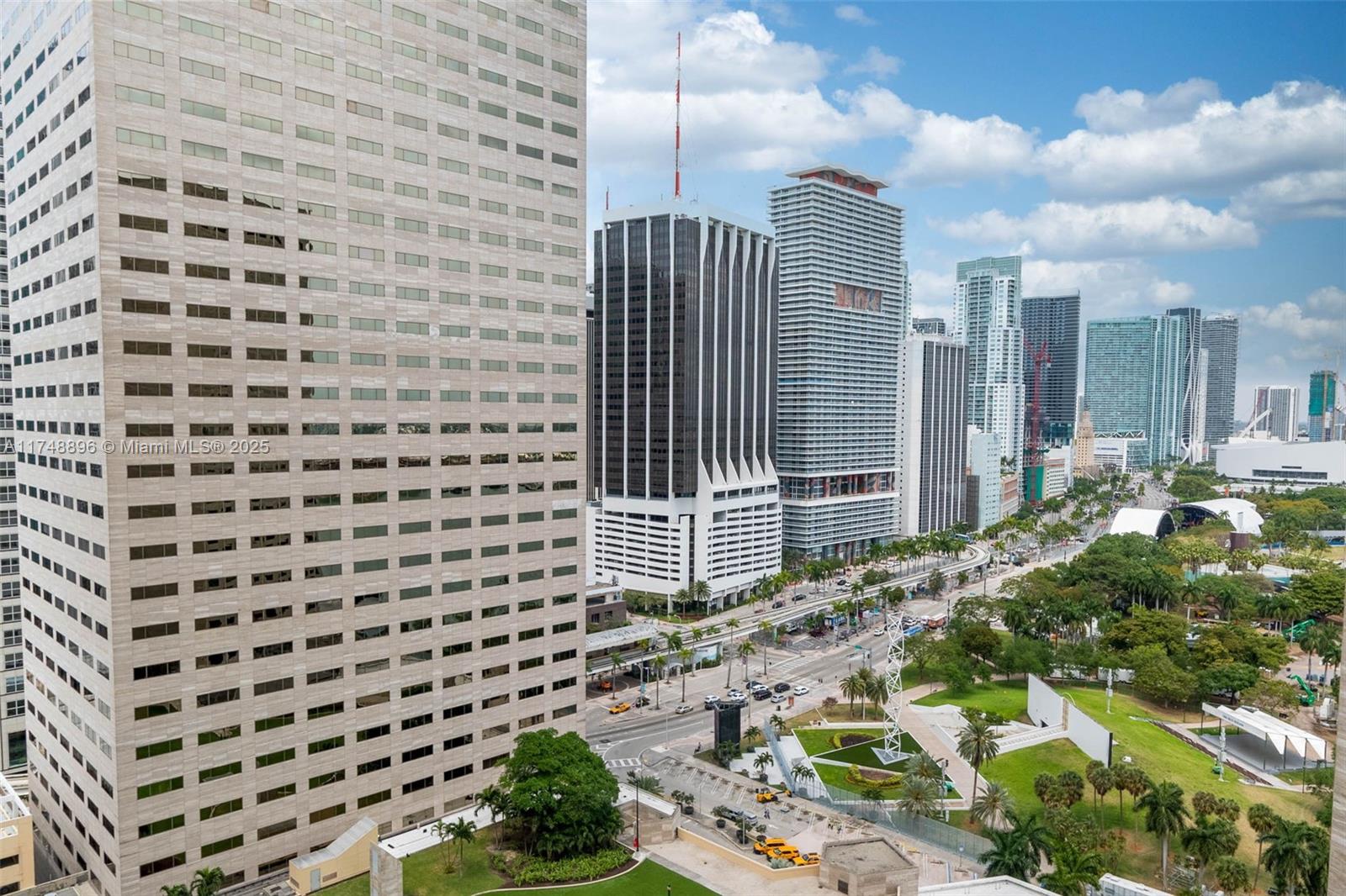 ONE MIAMI WEST - Residential