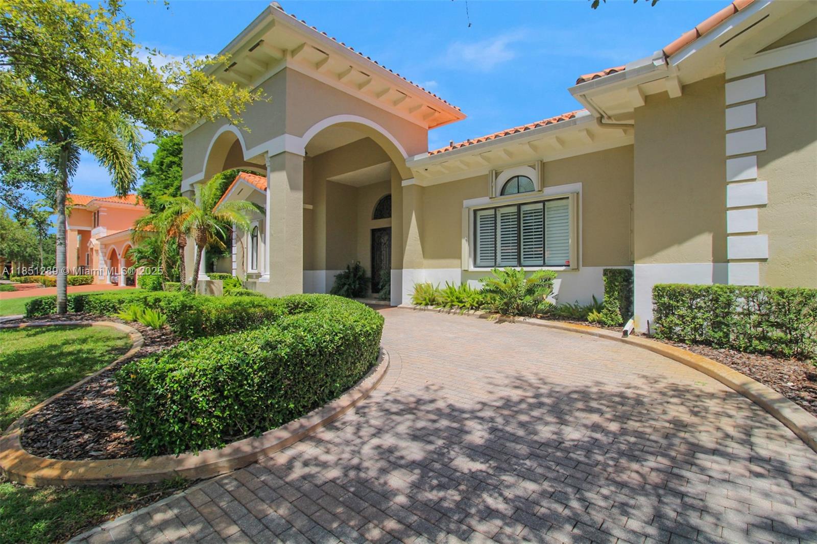 CUTLER CAY - Residential