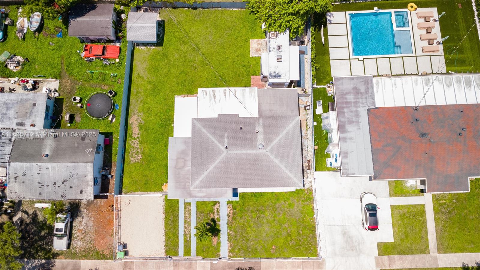9915 Nicaragua Dr