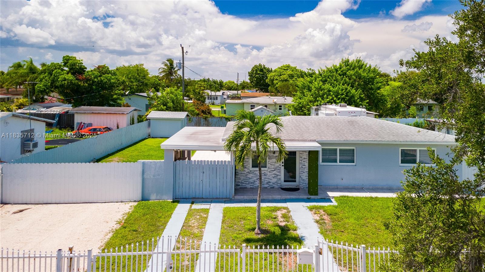 9915 Nicaragua Dr