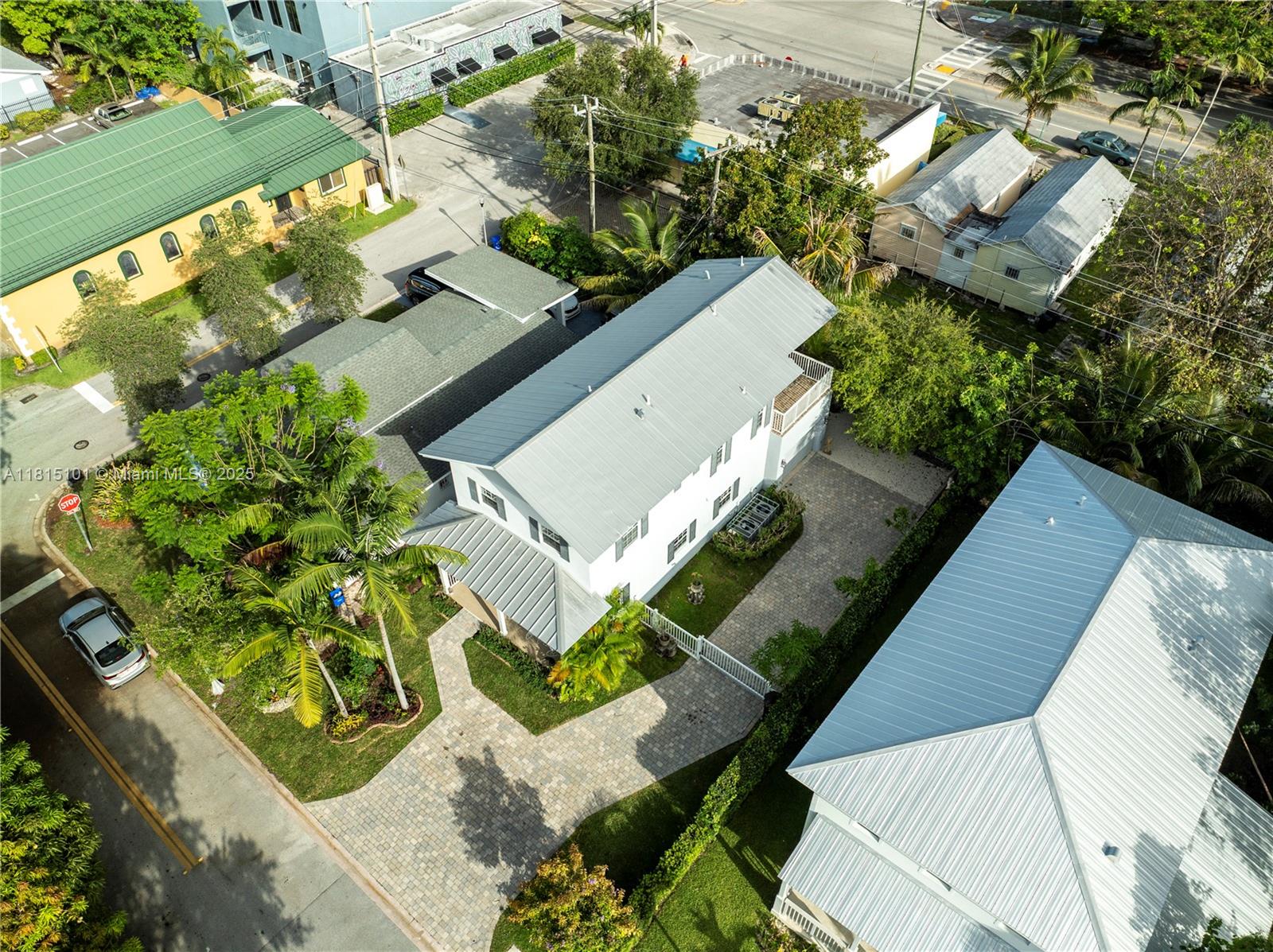 MAC FARLANE HOMESTEAD - Residential