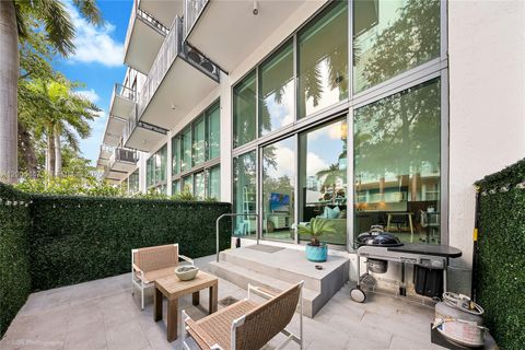 Tiny photo for 6000 Collins Ave #118, Miami Beach, FL 33140 (MLS # A12005447)