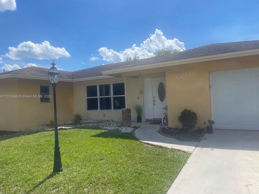 Photo of 22141 Aquila St, Boca Raton, FL 33428 (MLS # A11375899)