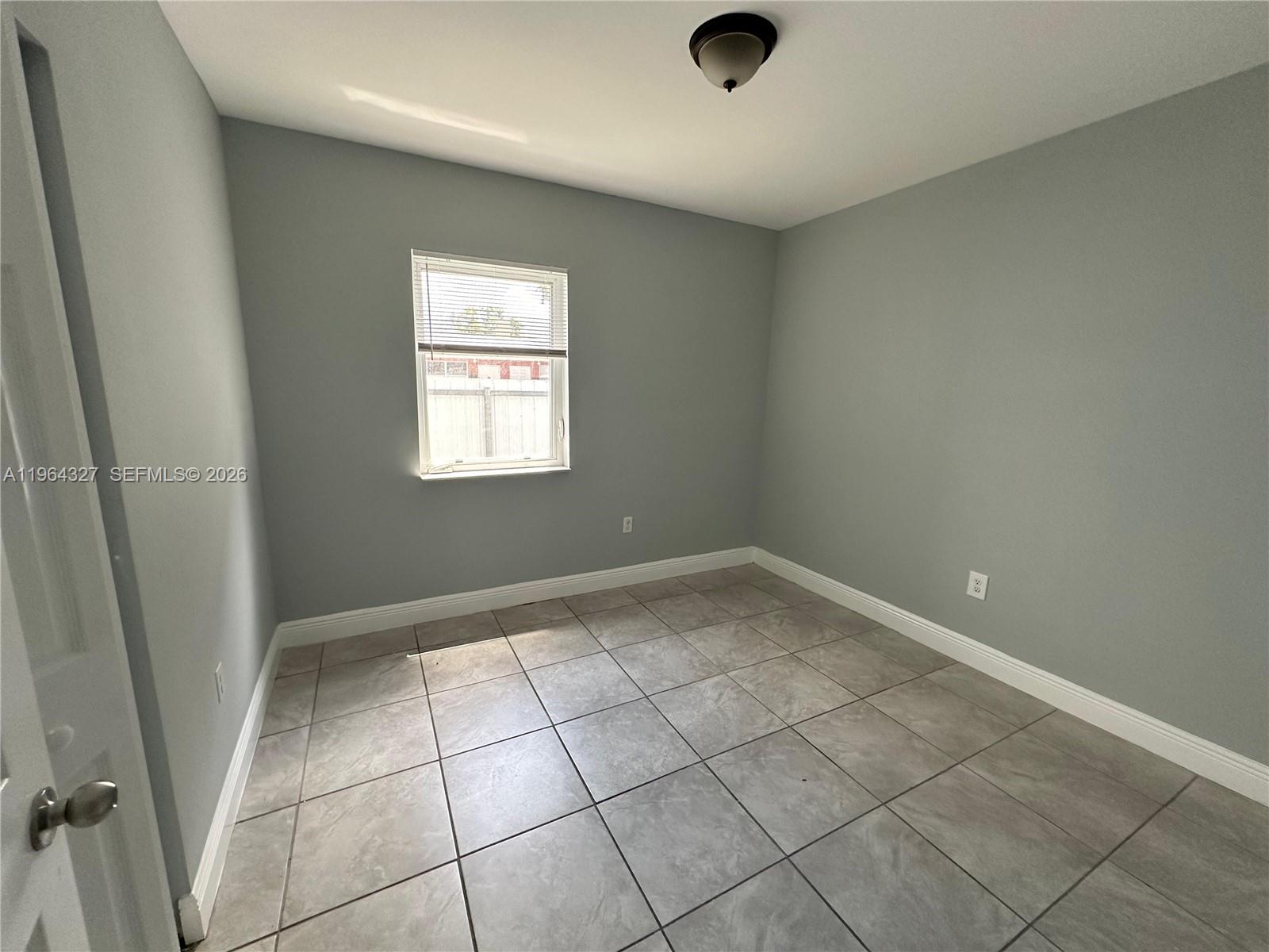 GROVELAND PK - Residential Income