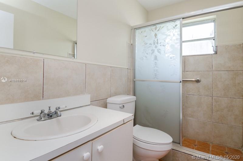 ARCH CREEK ESTS - Residential Income