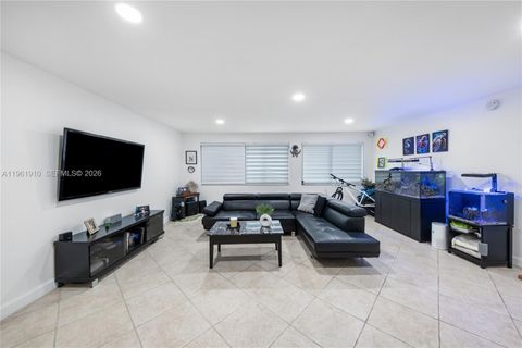 9971 W Bay Harbor Dr 206 Bay Harbor Islands FL 33154