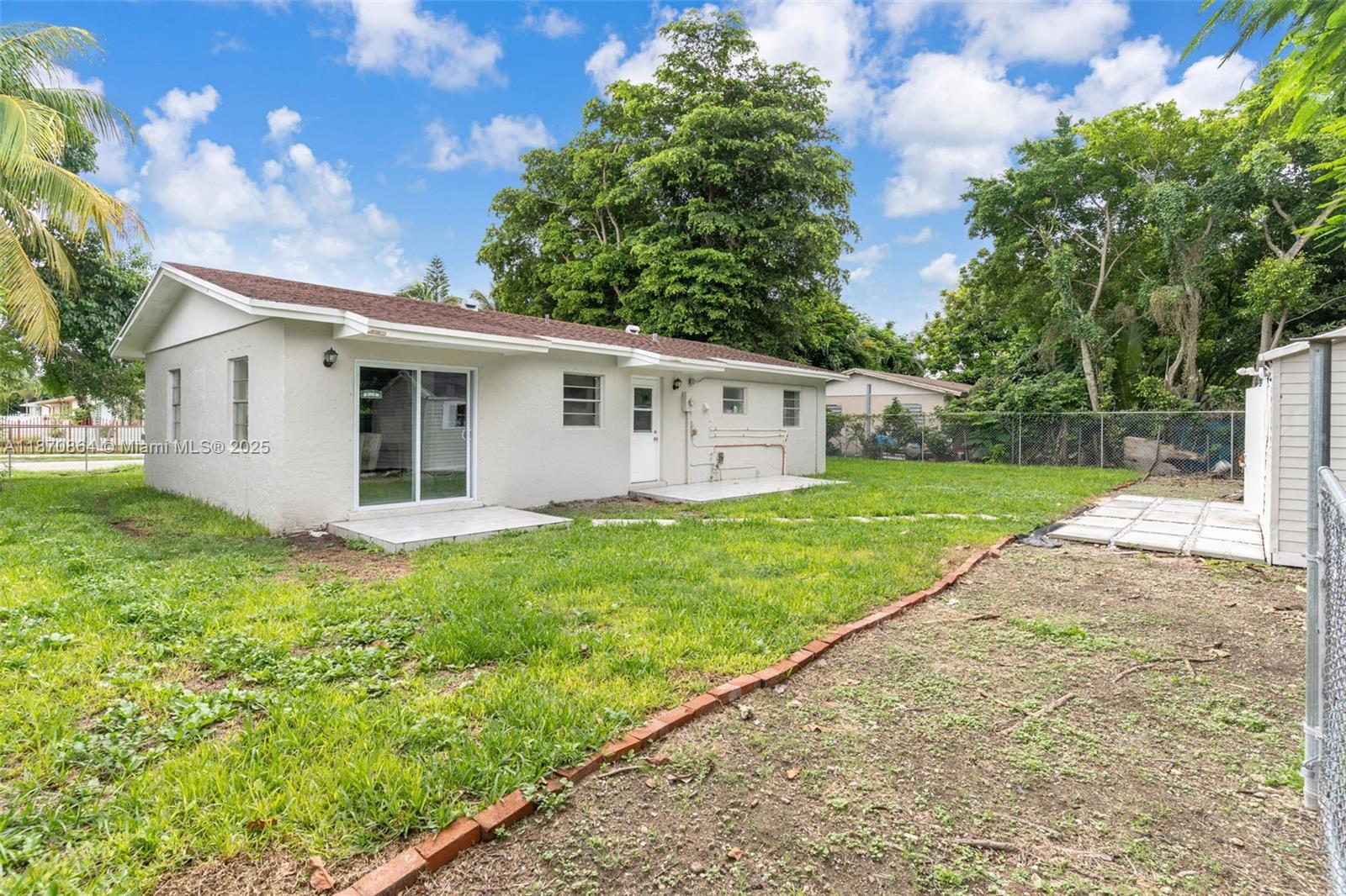 21 CENTURY HOMES 1 SEC - Residential