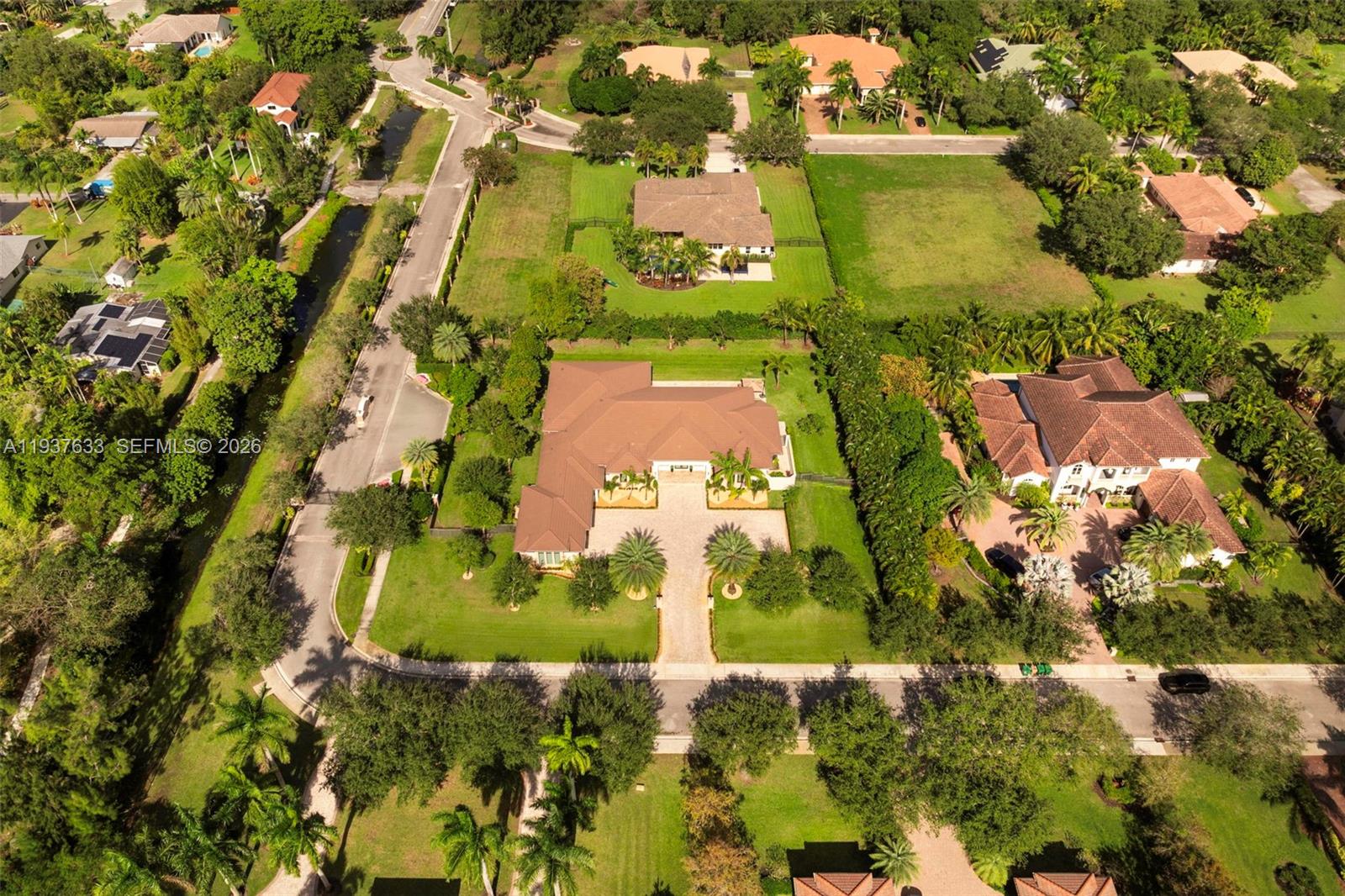 OAK HOLLOW ESTATES - Residential