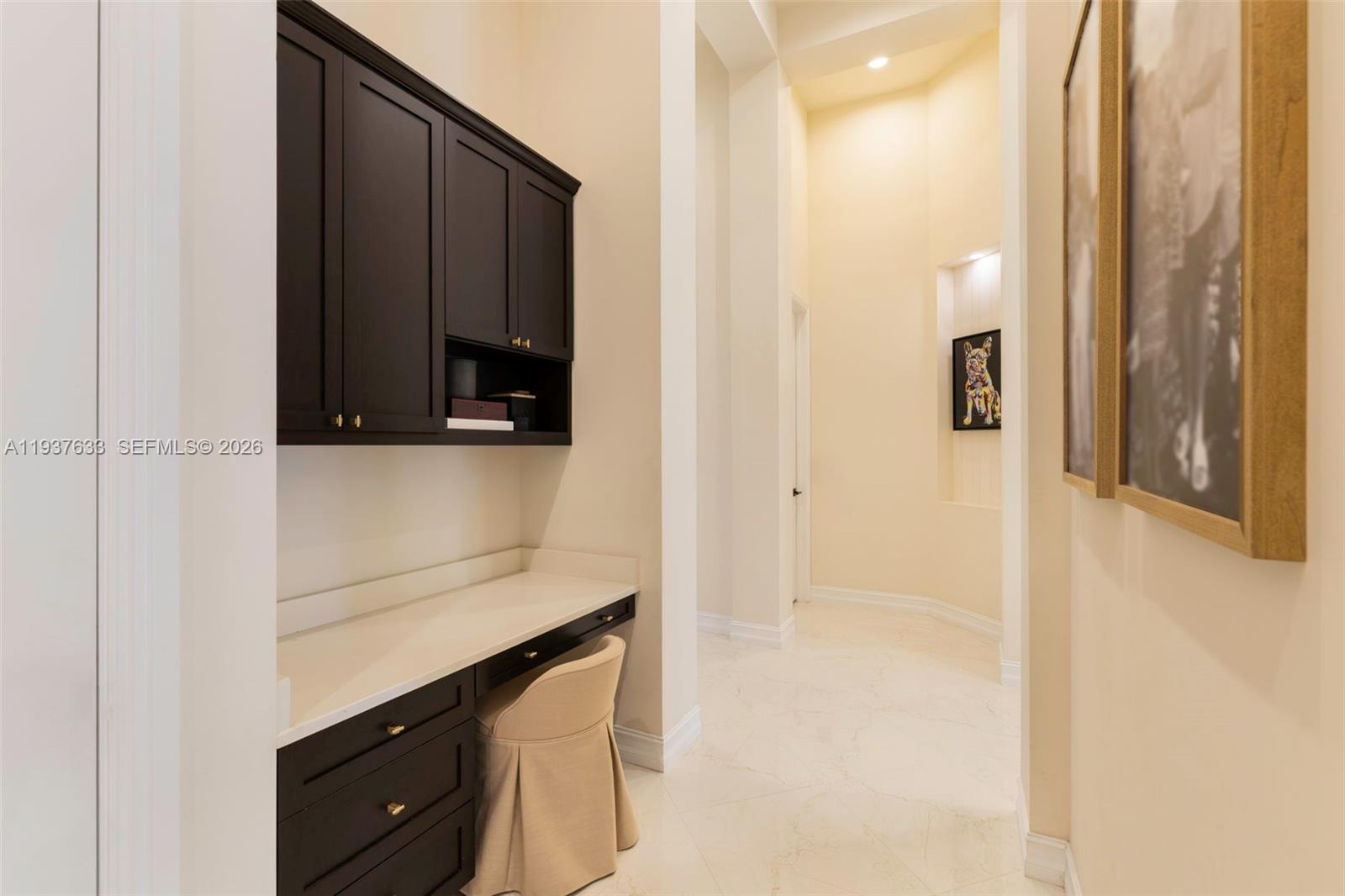 OAK HOLLOW ESTATES - Residential