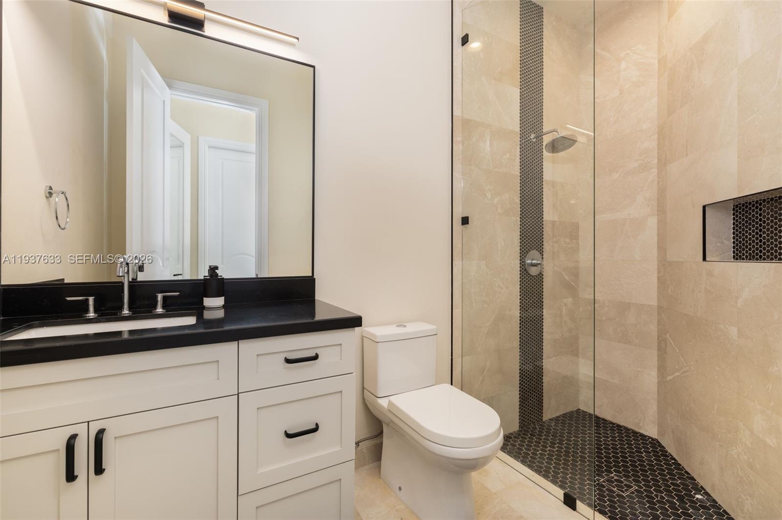 OAK HOLLOW ESTATES - Residential