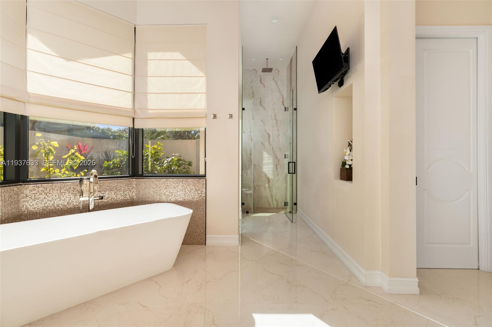 OAK HOLLOW ESTATES - Residential