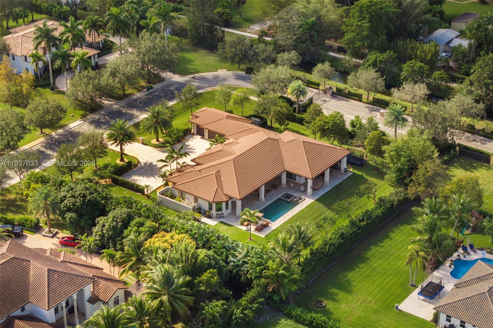 OAK HOLLOW ESTATES - Residential