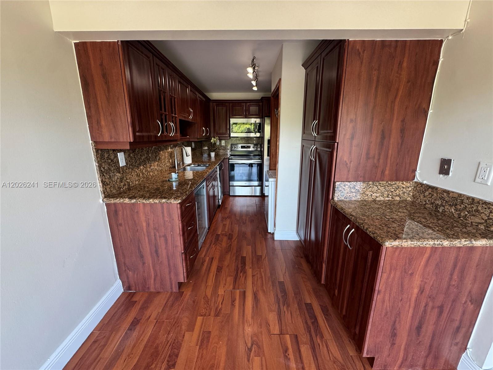 MILLER GARDENS CONDO - Residential