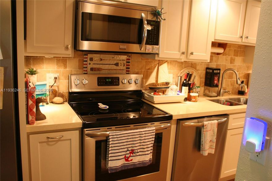 Private location for your pleasure at this roomy townhouse offering an abundance of space to enjoy. Spiral stairs leading to the master suites with an additional loft for your quests. Soft carpet on the living area floors with tile in the remodeled kitchen and beautiful bathrooms. Two pets allowed, with first come first serve the waterfront area. Pool and club house for your recreation along with a nice, landscaped community for your pleasure. 28-day rentals permitted. Garden setting from you extended living room to enjoy the outdoors at your back yard.