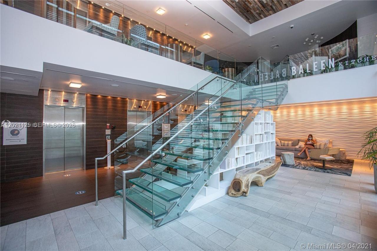 SOLE CONDO - Residential