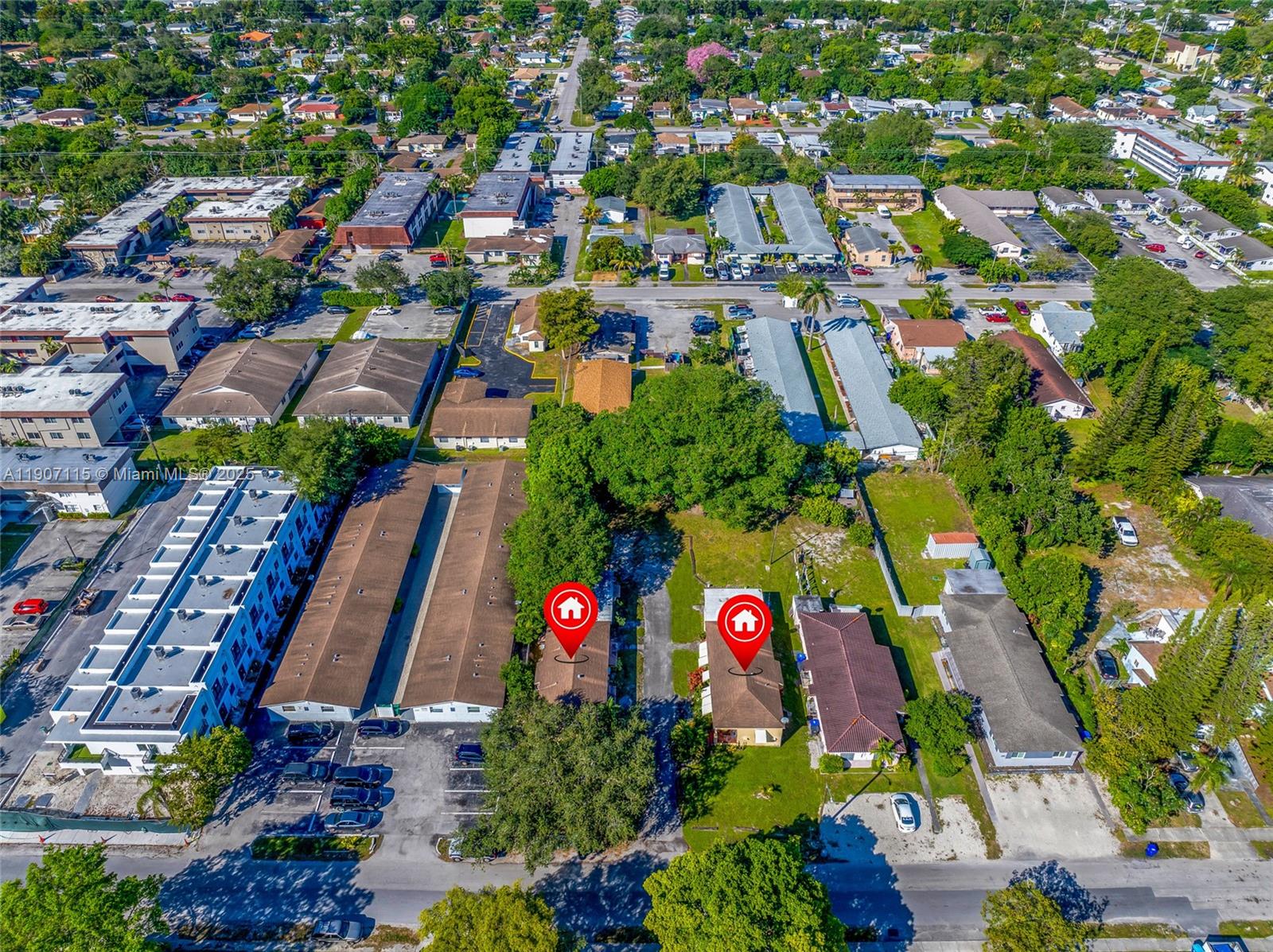 HOLLYWOOD LITTLE RANCHES - Residential Income