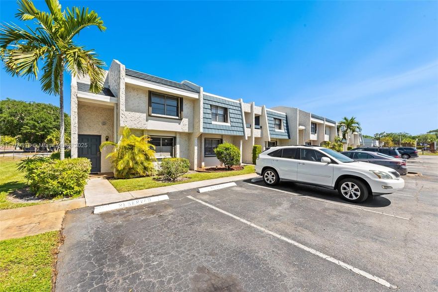 First time on the market to this spacious and bright 3-bedroom, 2.5-bath town home in The Villas of Sheridan in Emerald Hills. This corner unit has 1,830 square feet of living space, with extra windows allowing for plenty of natural light. Step outside to enjoy the beautiful covered and screened patio, perfect for year-round outdoor enjoyment. The primary suite has plenty of space a The home’s prime location offers unbeatable convenience, just minutes from the airport, pristine beaches, and the famous Hard Rock Hotel and Casino.