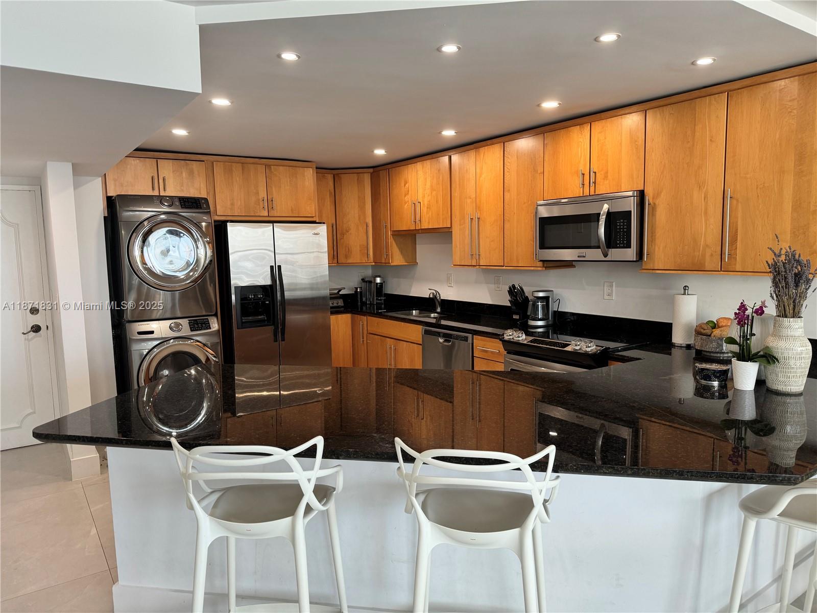 1865 Brickell Ave A1411