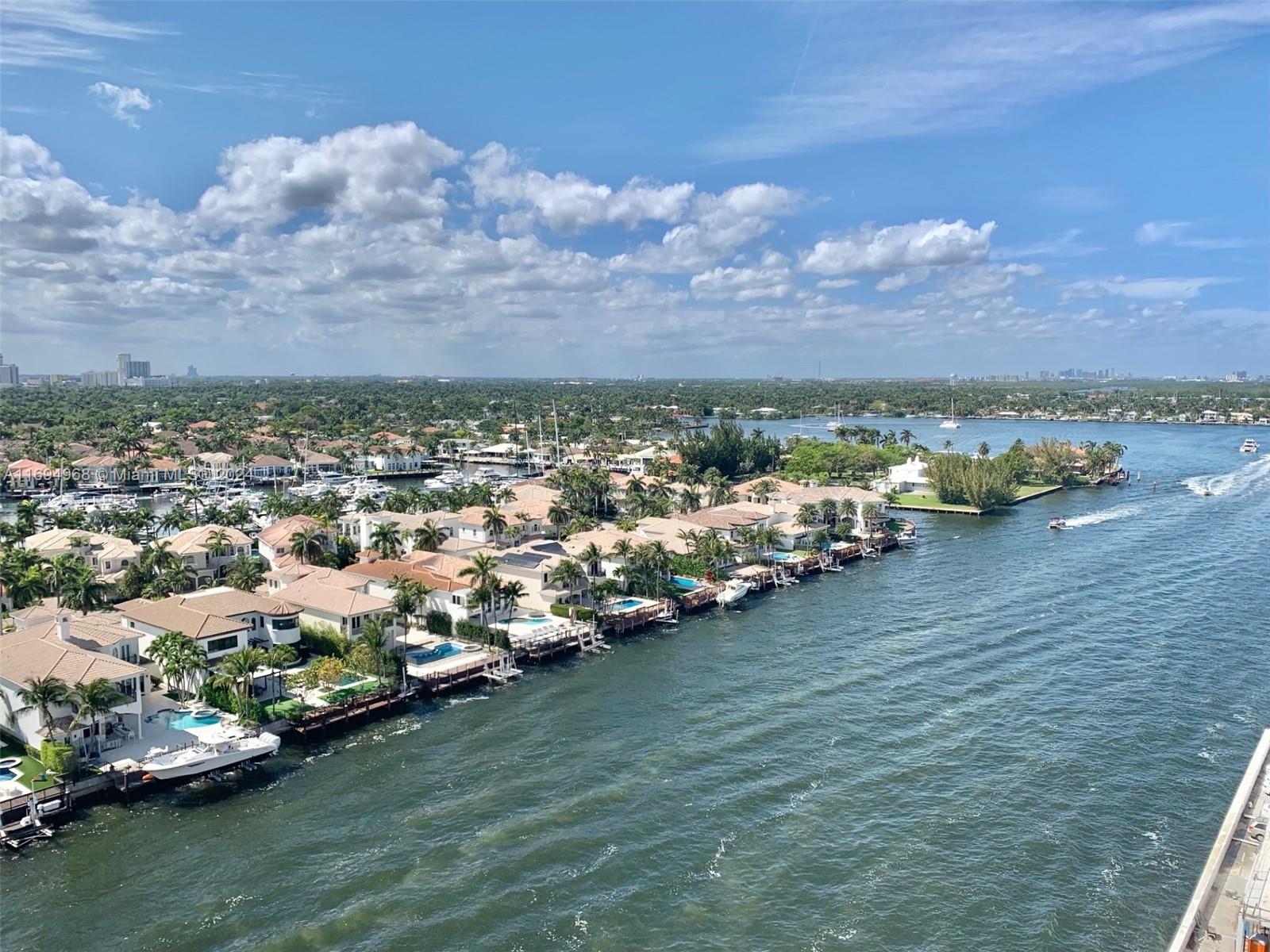 1500 S Ocean Dr 17E