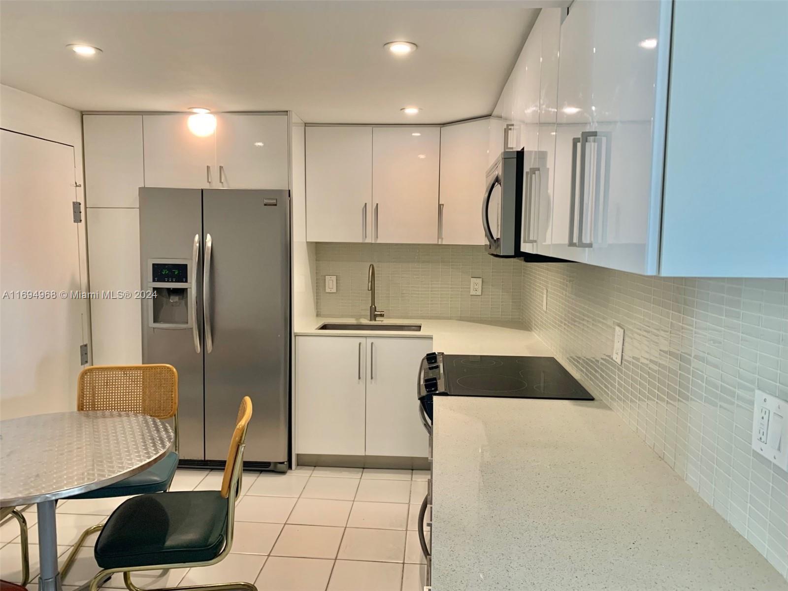 ALLINGTON TOWERS NORTH CO - Residential