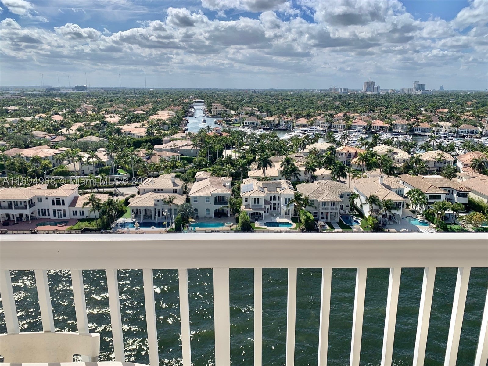 1500 S Ocean Dr 17E