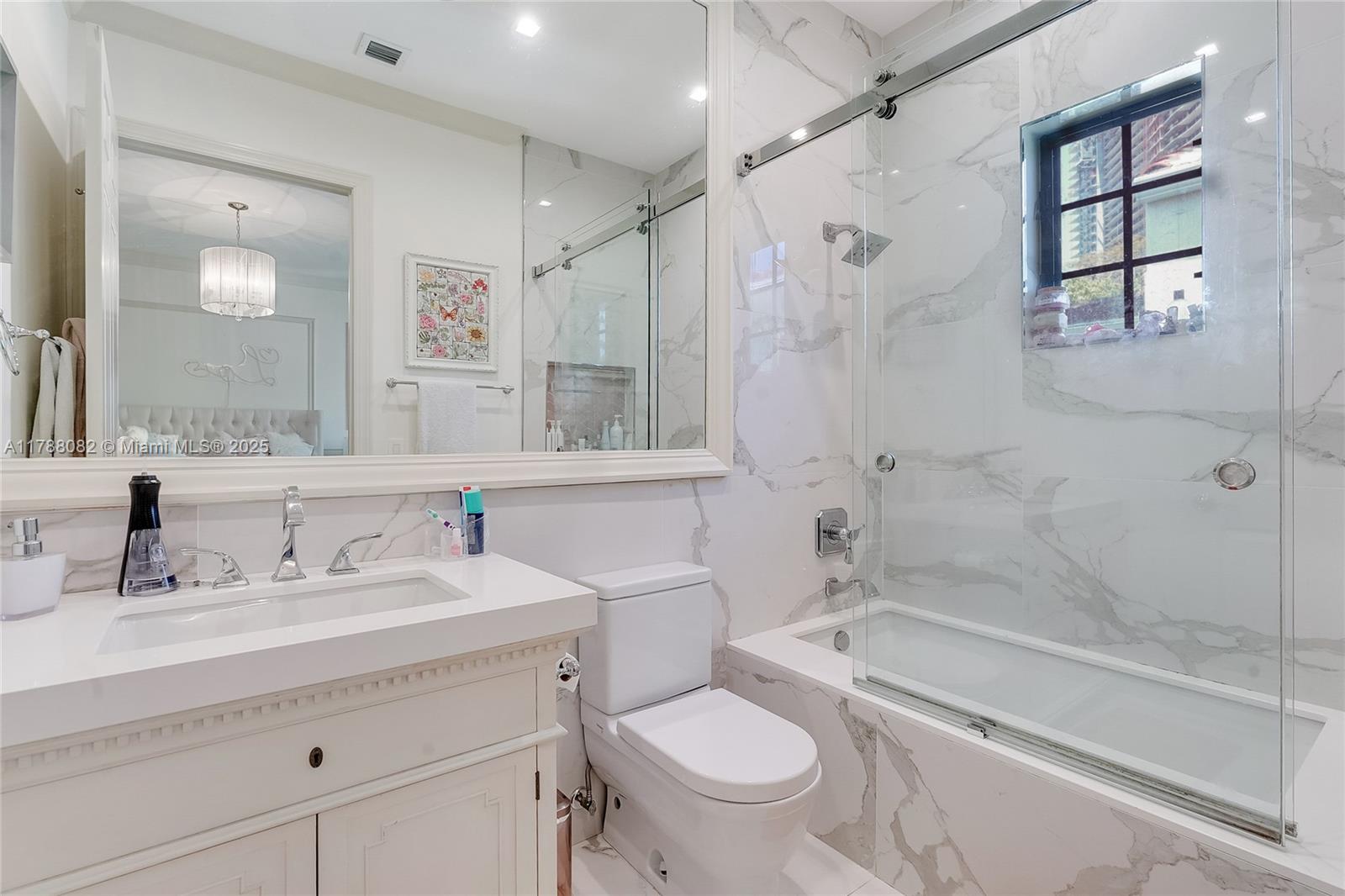 BRICKELLS FLAGLER - Residential