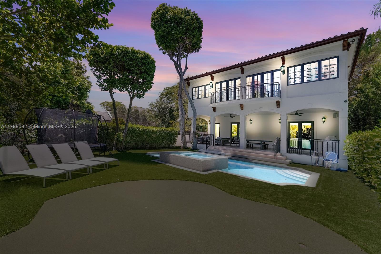 BRICKELLS FLAGLER - Residential