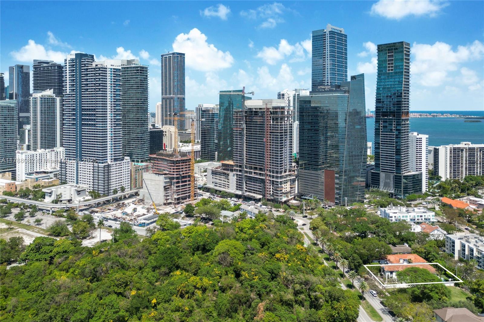 BRICKELLS FLAGLER - Residential