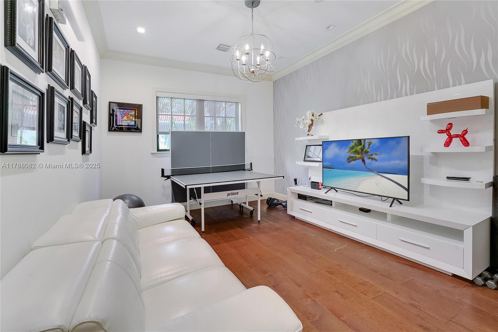 BRICKELLS FLAGLER - Residential