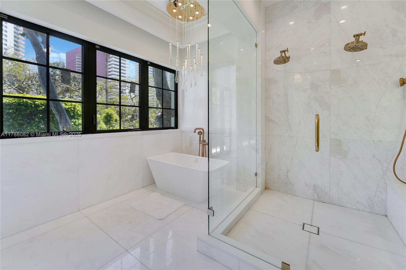 BRICKELLS FLAGLER - Residential