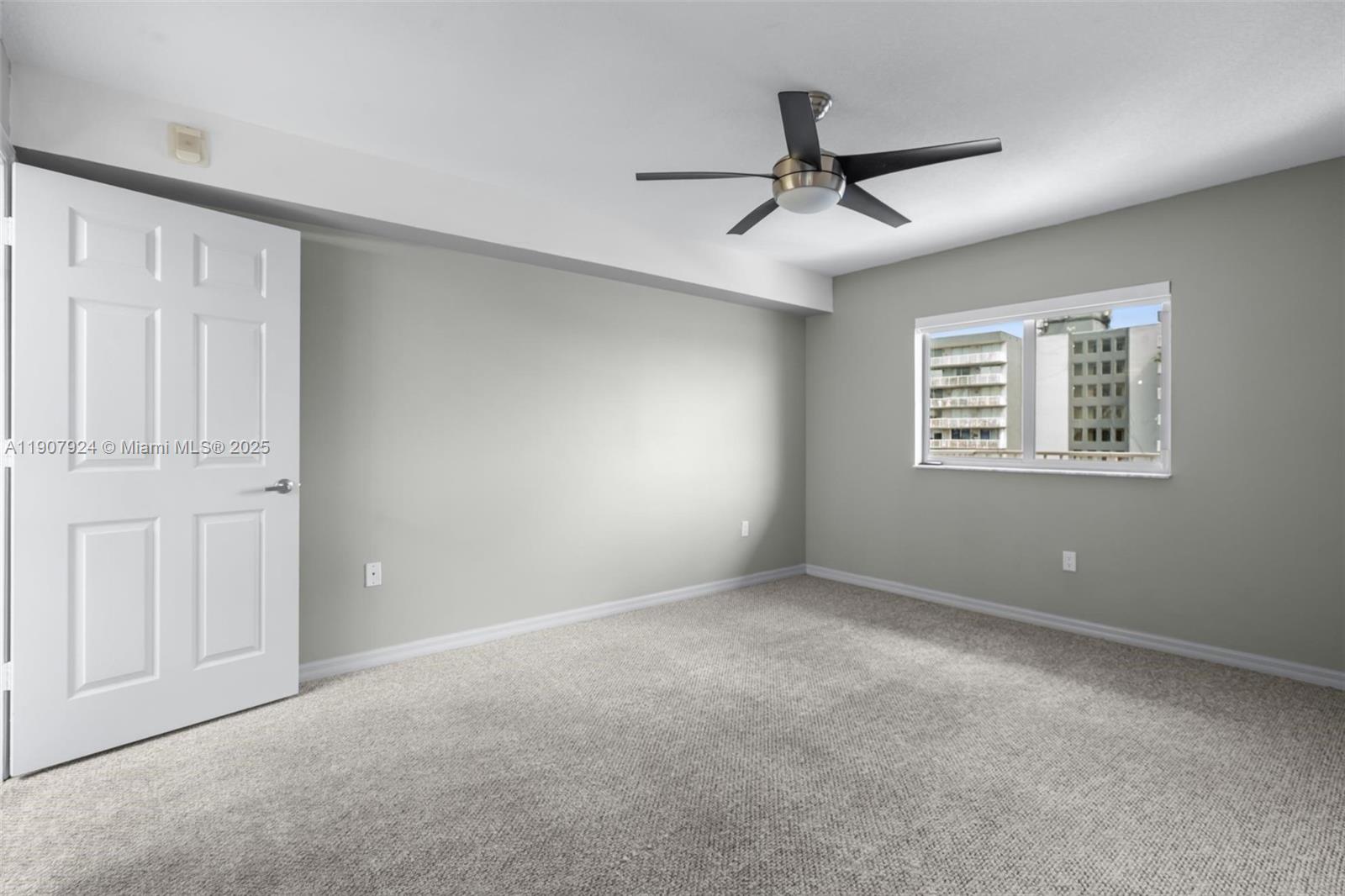 RIVER RUN SOUTH CONDO - Residential