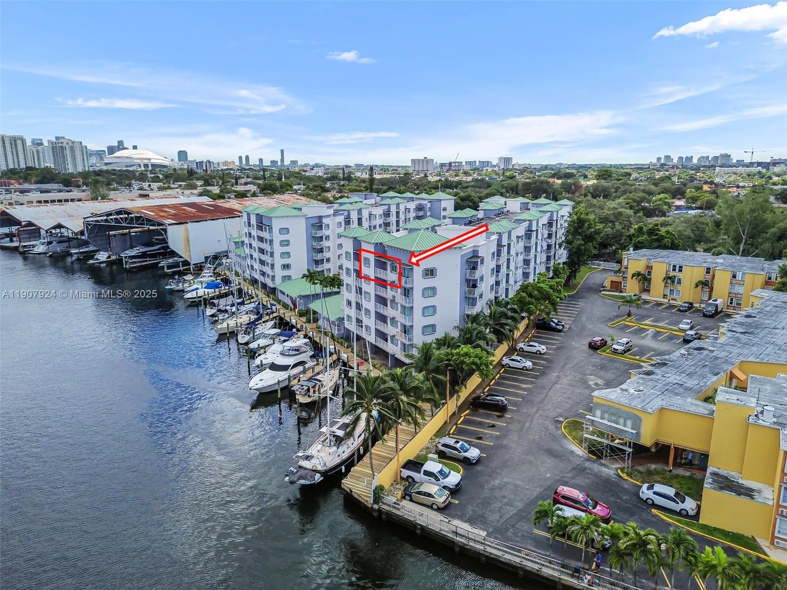 RIVER RUN SOUTH CONDO - Residential