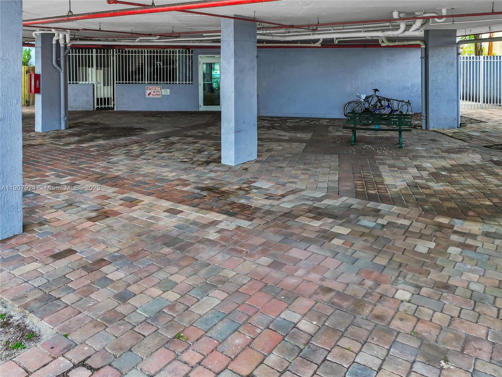 RIVER RUN SOUTH CONDO - Residential