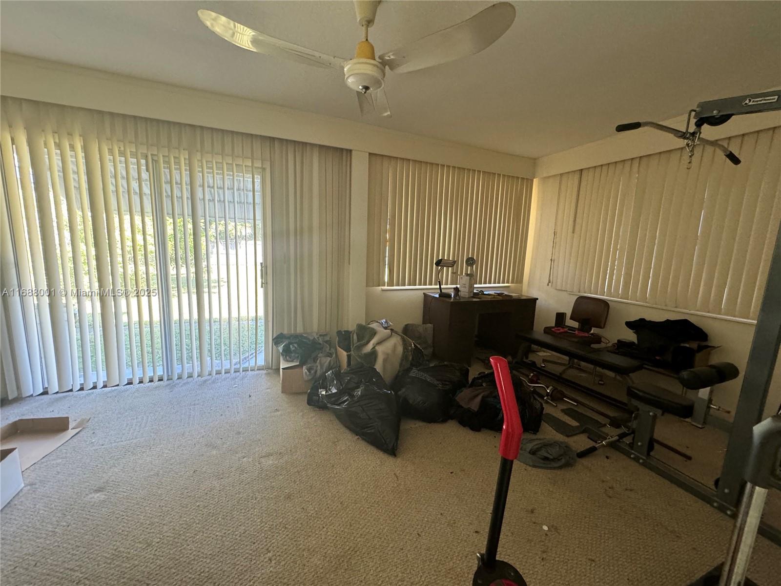 LLOYD ESTATES - Residential