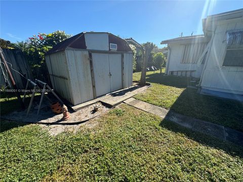 A home in Oakland Park