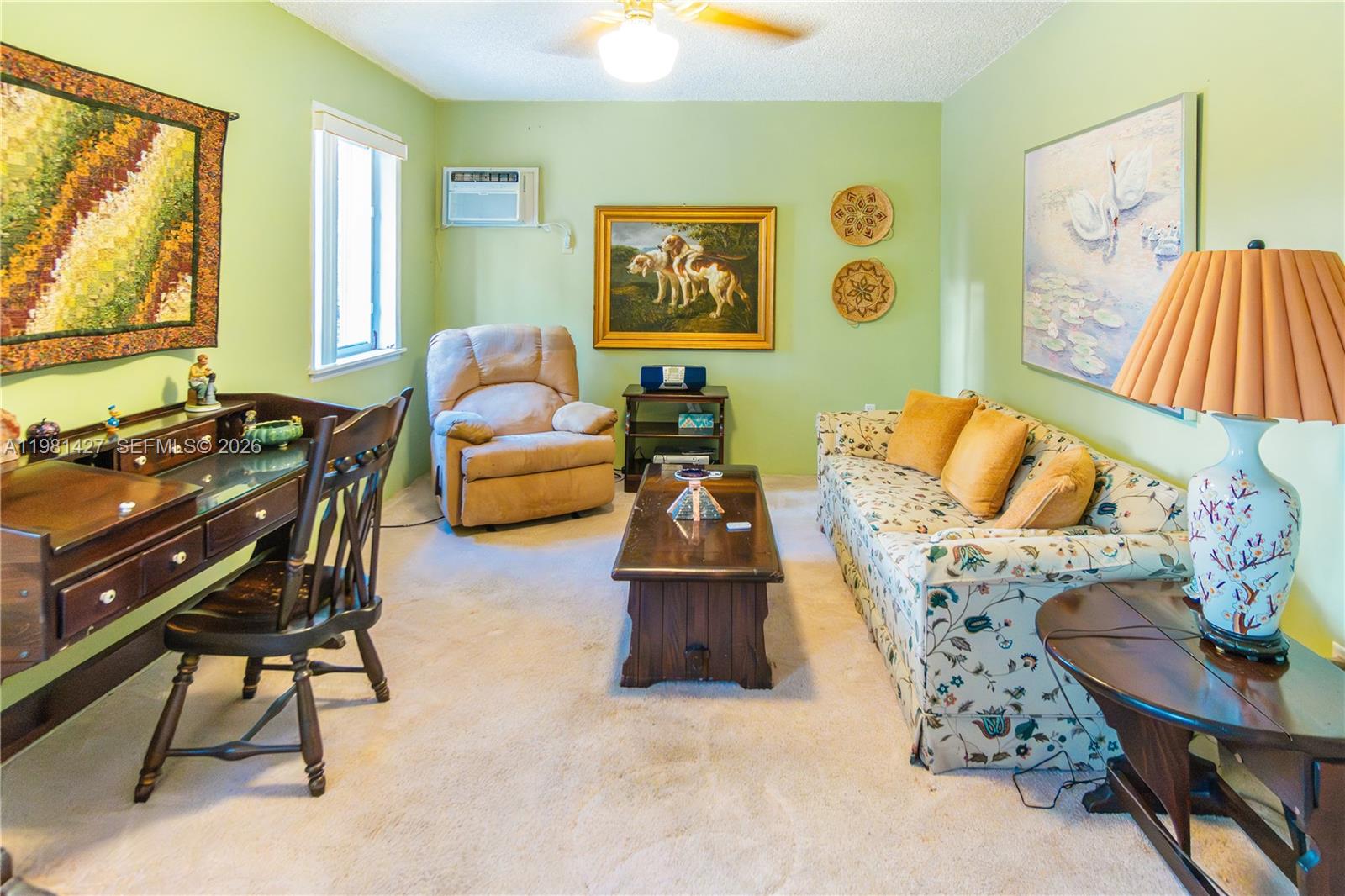 MC CAHILLS BLUEBIRD LAKE - Residential