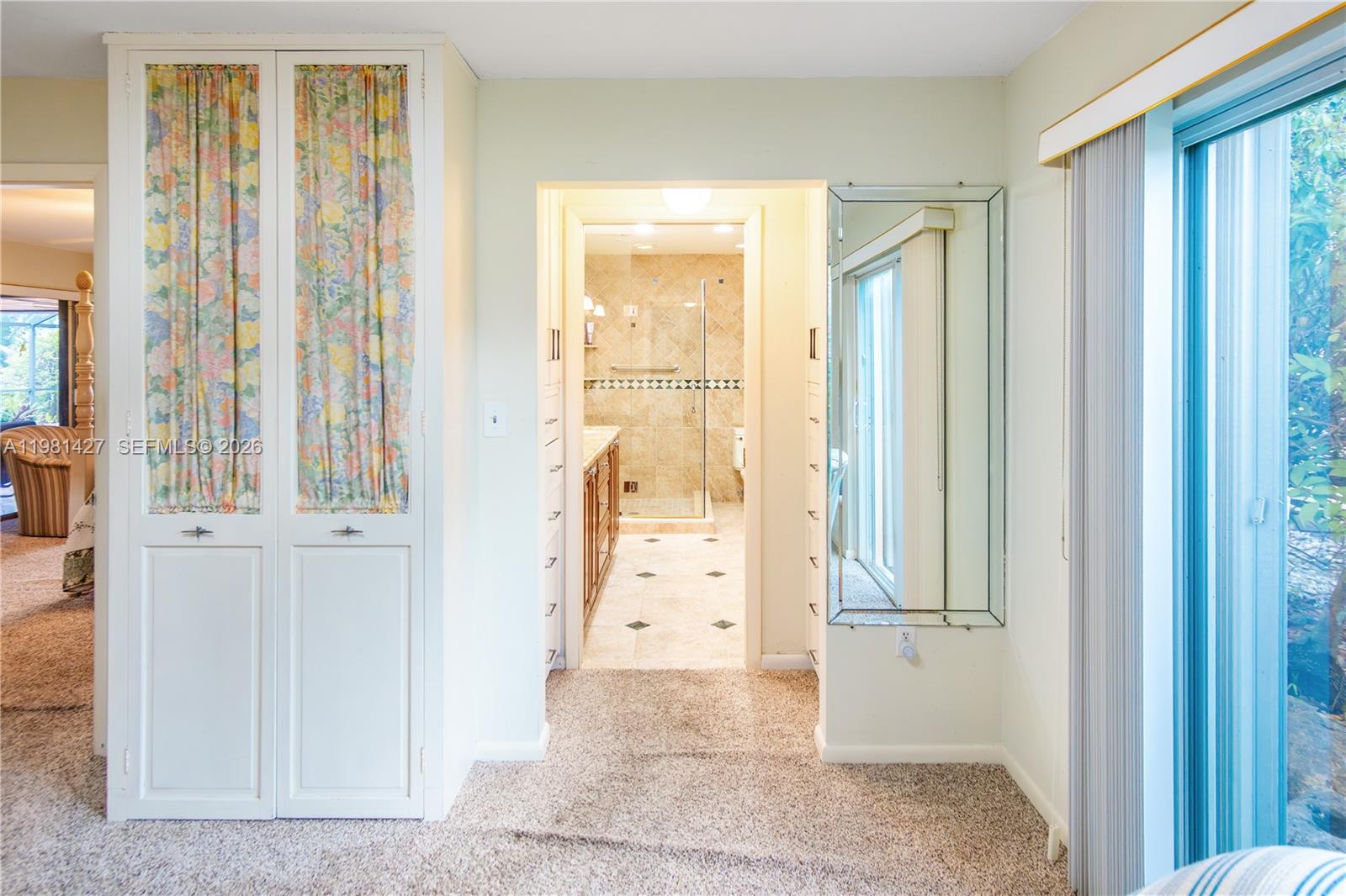 MC CAHILLS BLUEBIRD LAKE - Residential