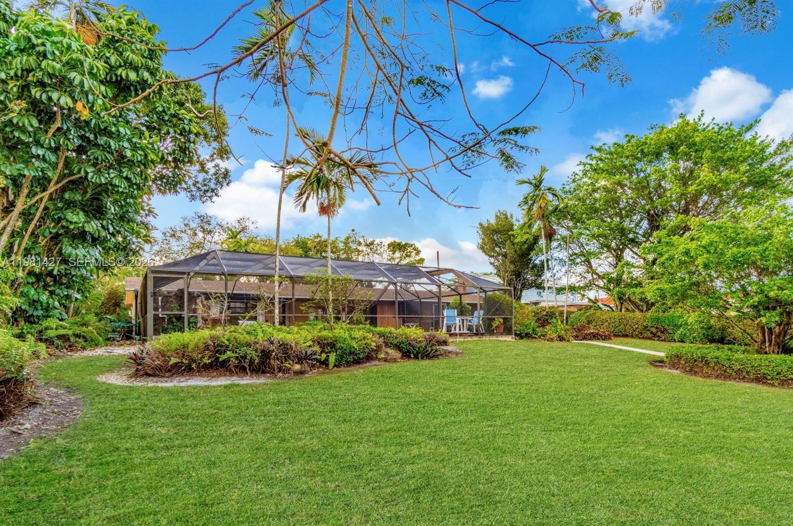 MC CAHILLS BLUEBIRD LAKE - Residential